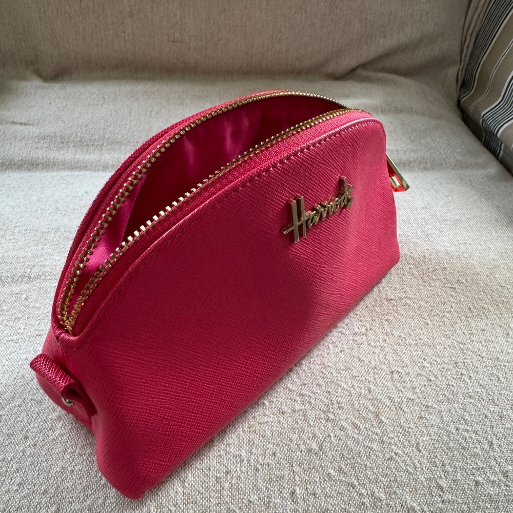 Harrods Cosmetic Pouch - Picture 3 of 3